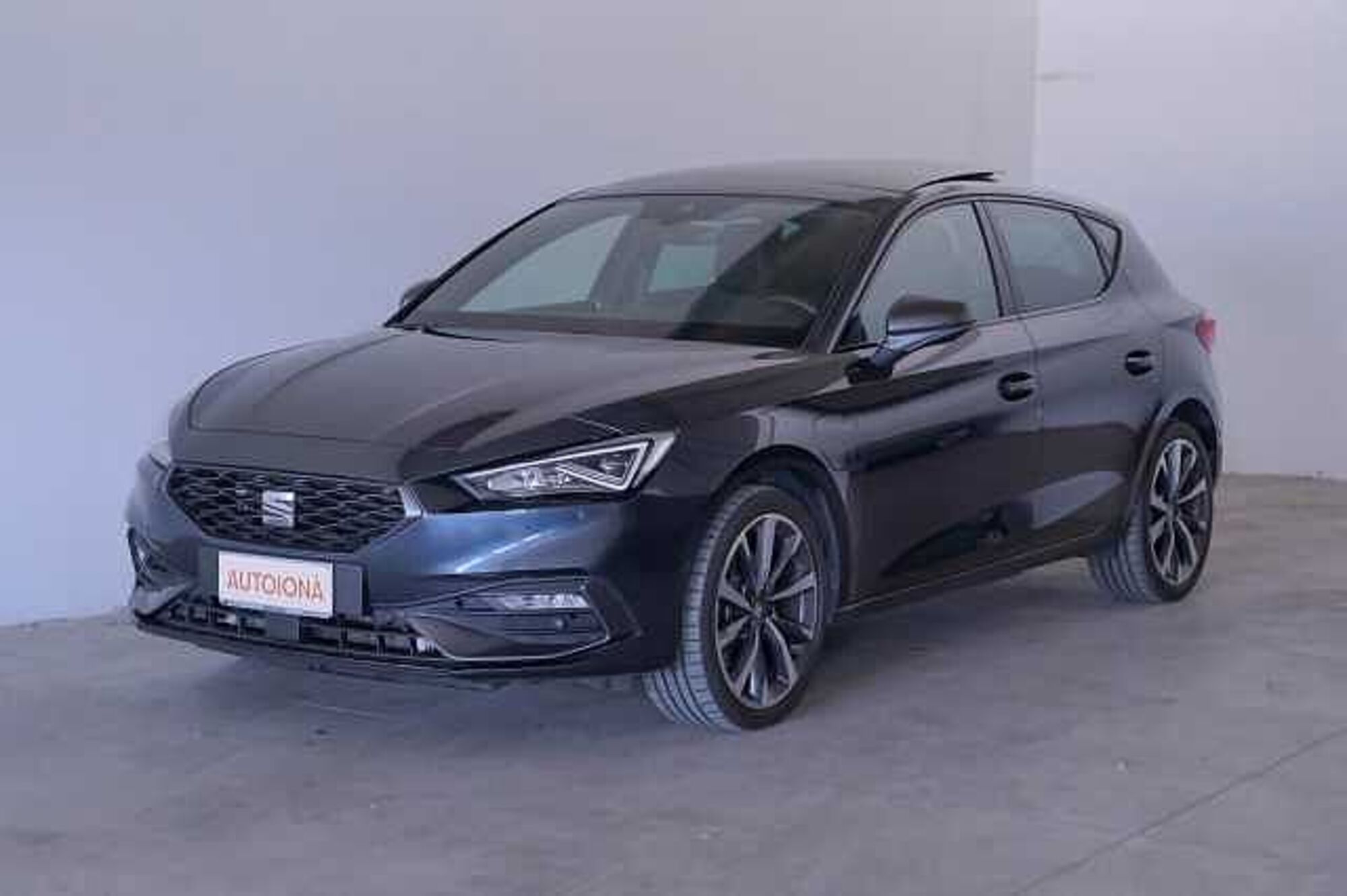 SEAT Leon 1.4 e-HYBRID 204 CV DSG FR del 2020 usata a Pianopoli