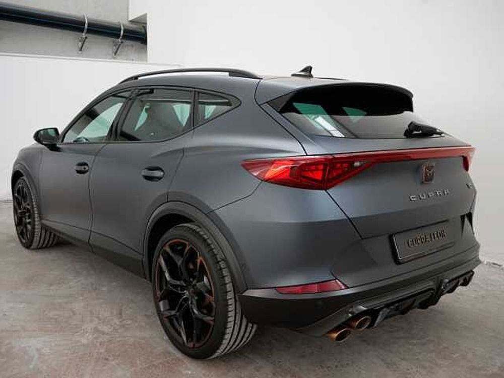 Cupra Formentor Formentor 2.5 tsi VZ5 Century Bronze 4drive 390cv dsg del 2022 usata a Varese (2)