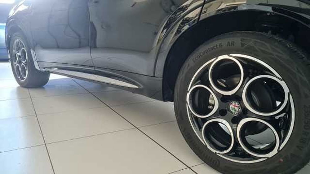 Alfa Romeo Tonale usata a Milano (5)