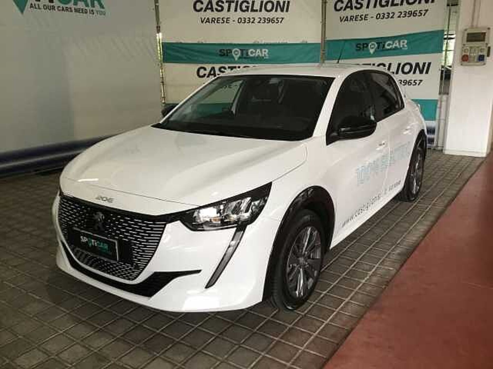 Peugeot 208 motore elettrico 136 CV 5 porte Active Pack  nuova a Varese