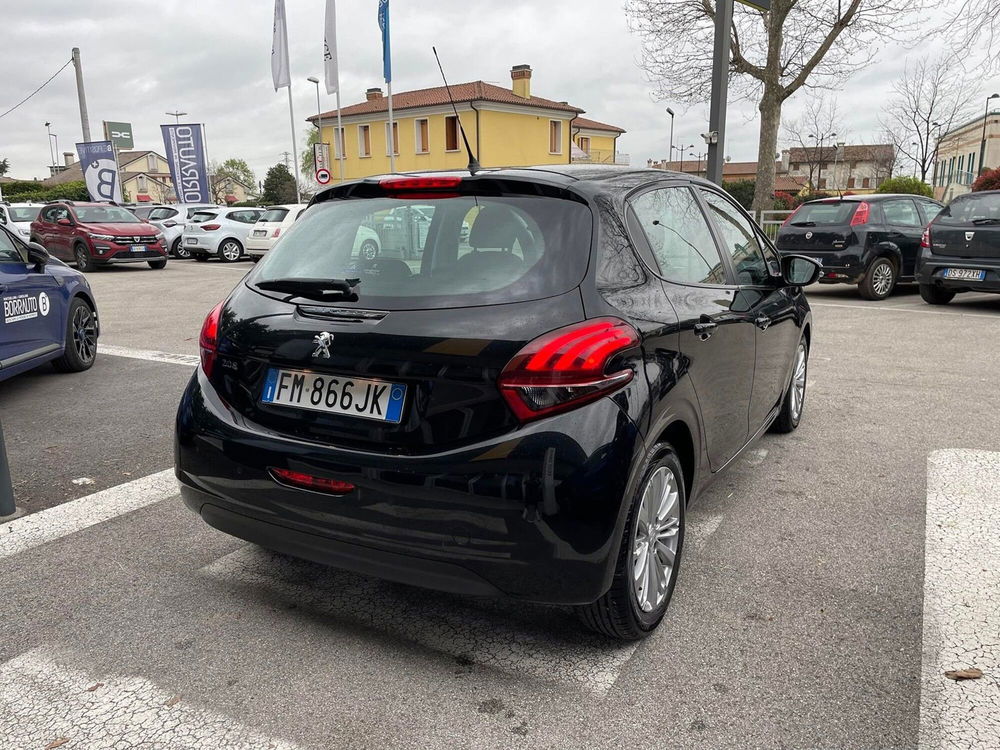 Peugeot 208 usata a Treviso (3)