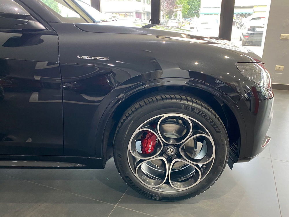 Alfa Romeo Stelvio nuova a Reggio Emilia (19)