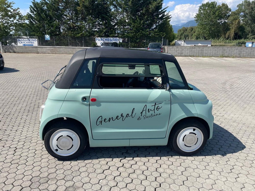 Fiat Topolino nuova a Lucca (8)