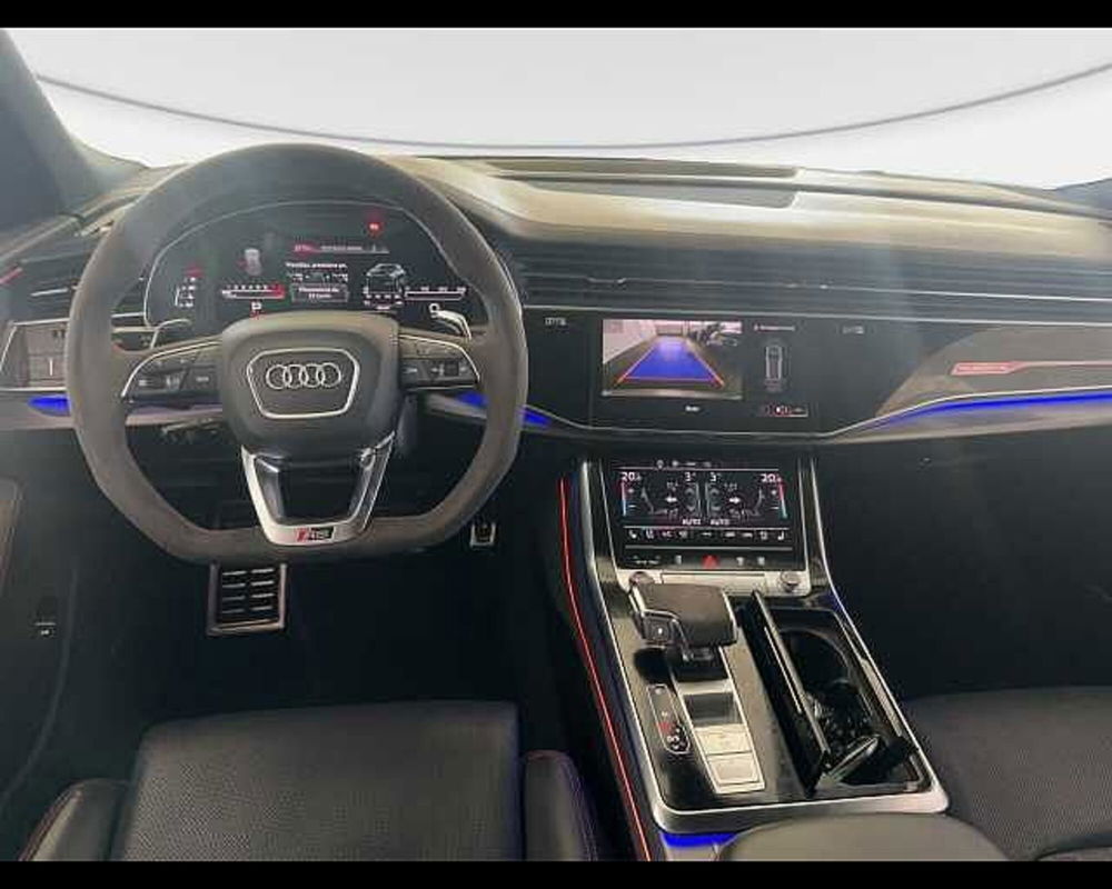 Audi RS Q8 usata a Roma (6)