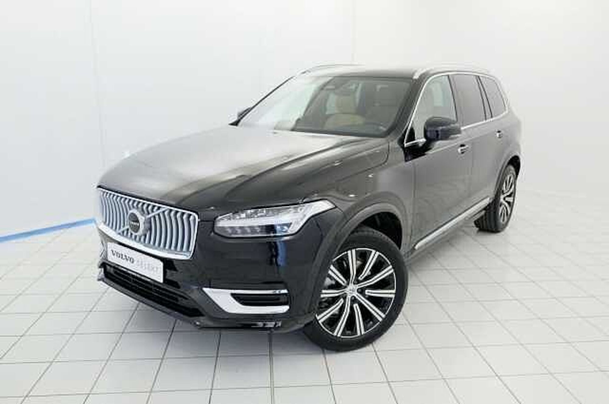 Volvo XC90 B5 (d) AWD automatico 7 posti Ultimate Bright del 2022 usata a Castel d&#039;Ario