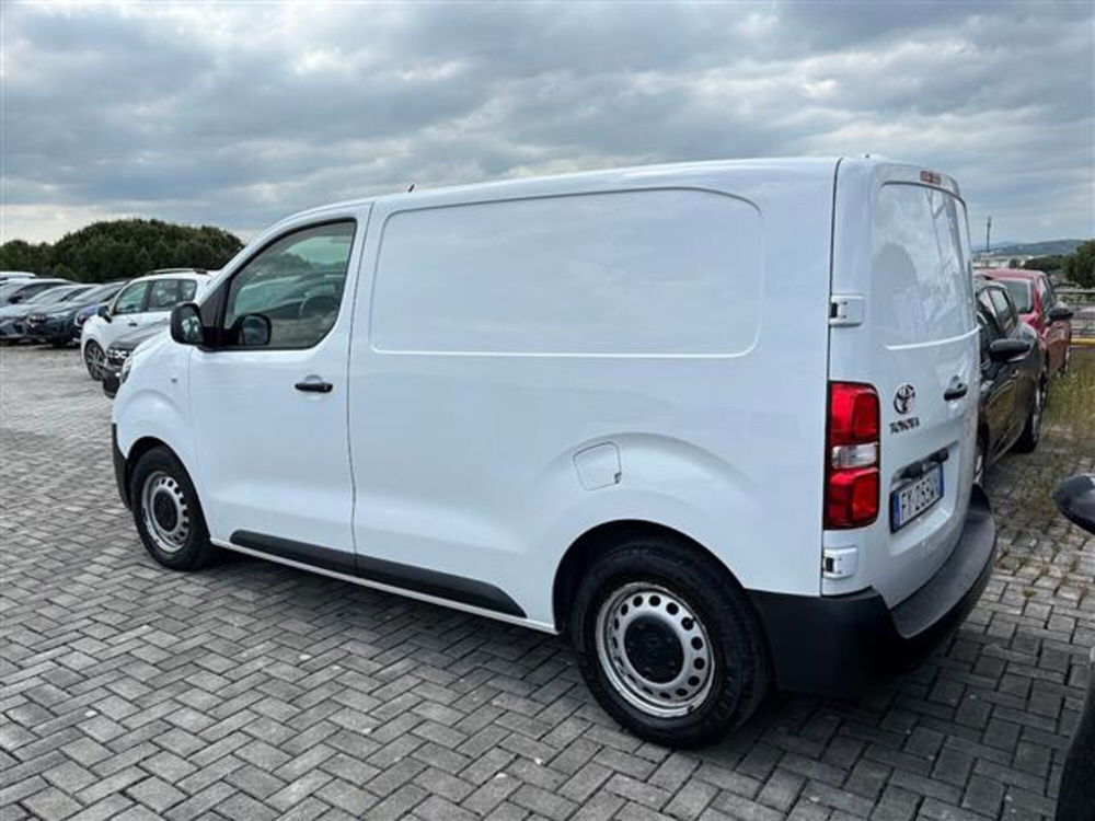 Toyota Proace Verso usata a Macerata (5)