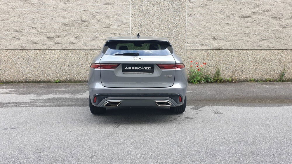 Jaguar F-Pace usata a Bergamo (7)