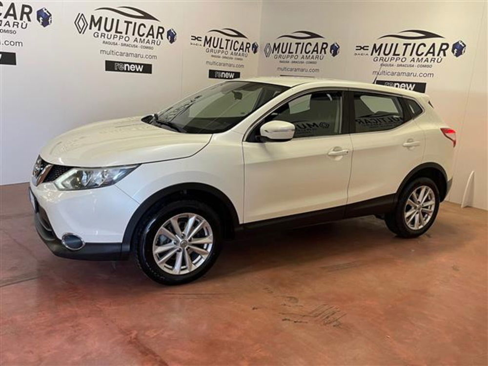 Nissan Qashqai 1.5 dCi Acenta  del 2014 usata a Ragusa (2)