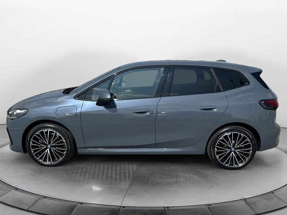 BMW Serie 2 Active Tourer usata a Caserta (5)