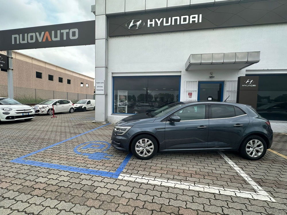 Renault Mégane Plug-in Hybrid E-TECH 160 Business del 2021 usata a Madignano (2)