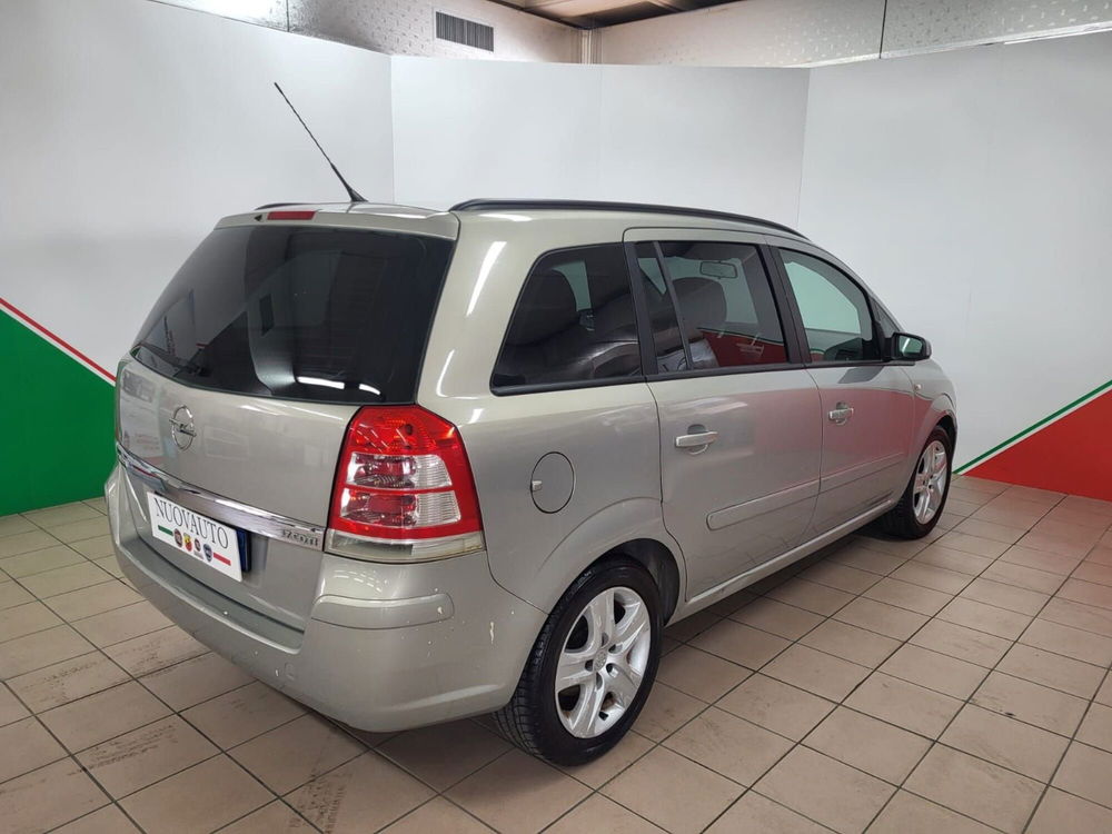 Opel Zafira usata a Arezzo (5)