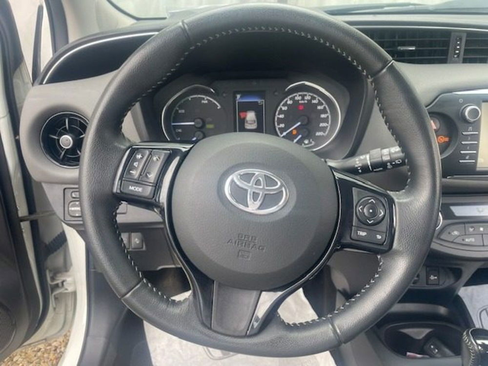 Toyota Yaris usata a Prato (12)