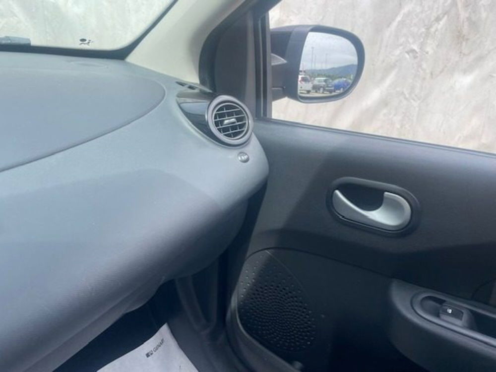 Renault Twingo usata a Prato (7)