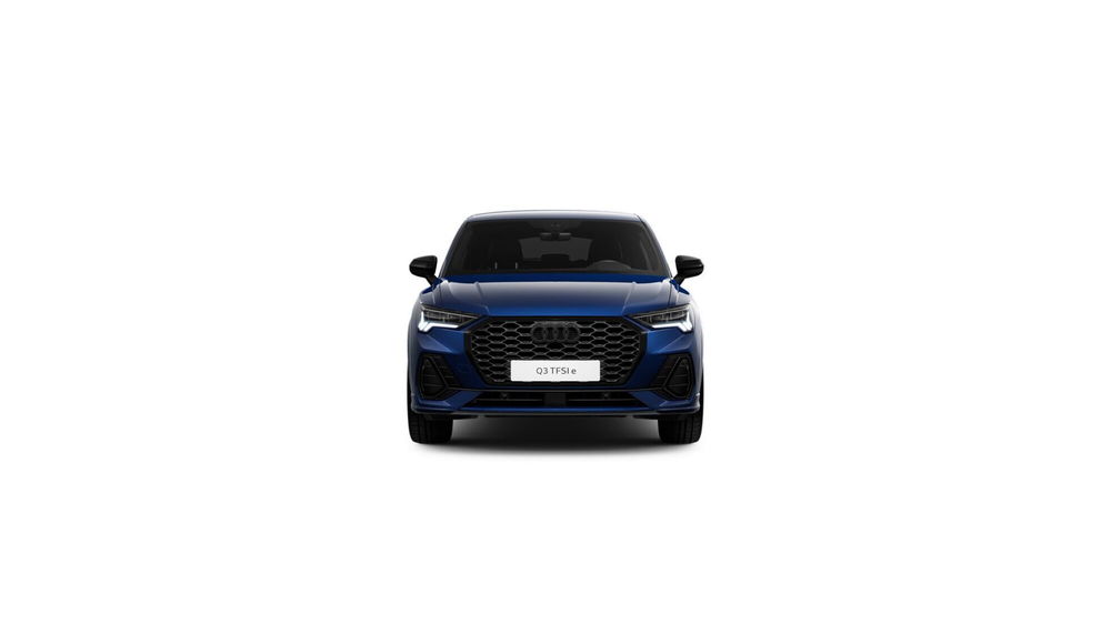 Audi Q3 Sportback 45 TFSI e S tronic Identity Black nuova a Nola (2)