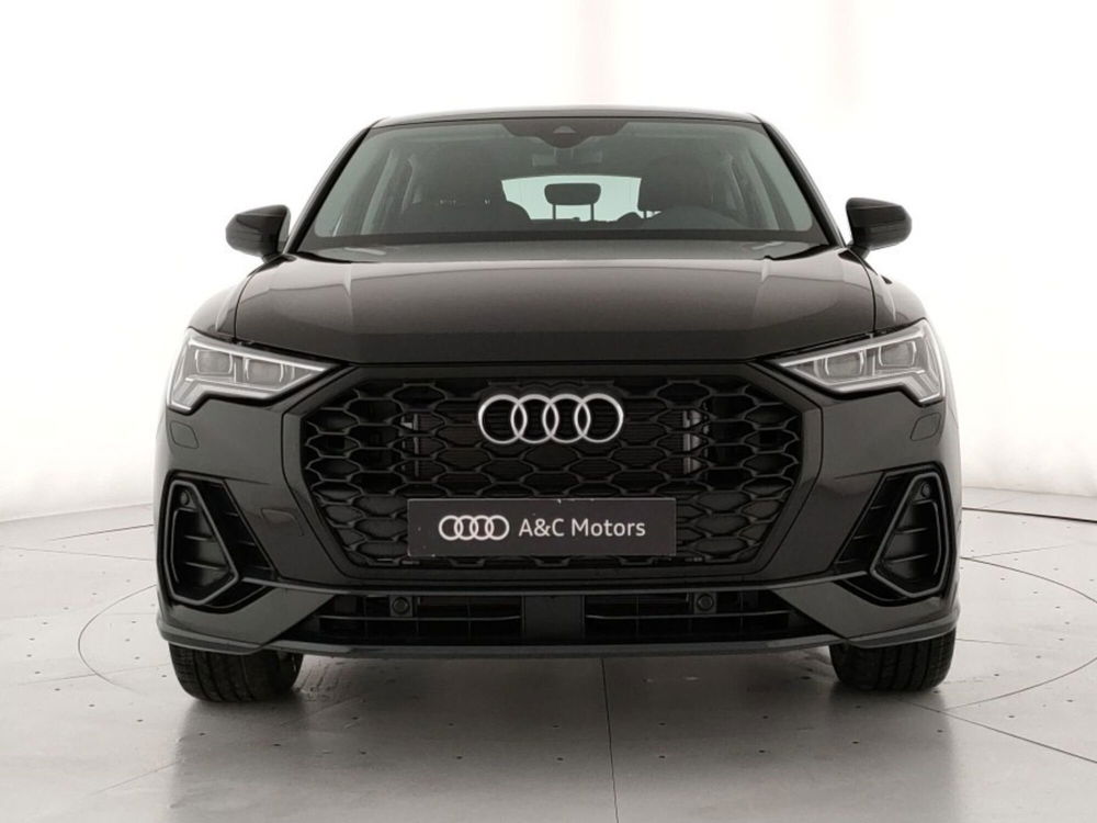 Audi Q3 Sportback nuova a Caserta (2)