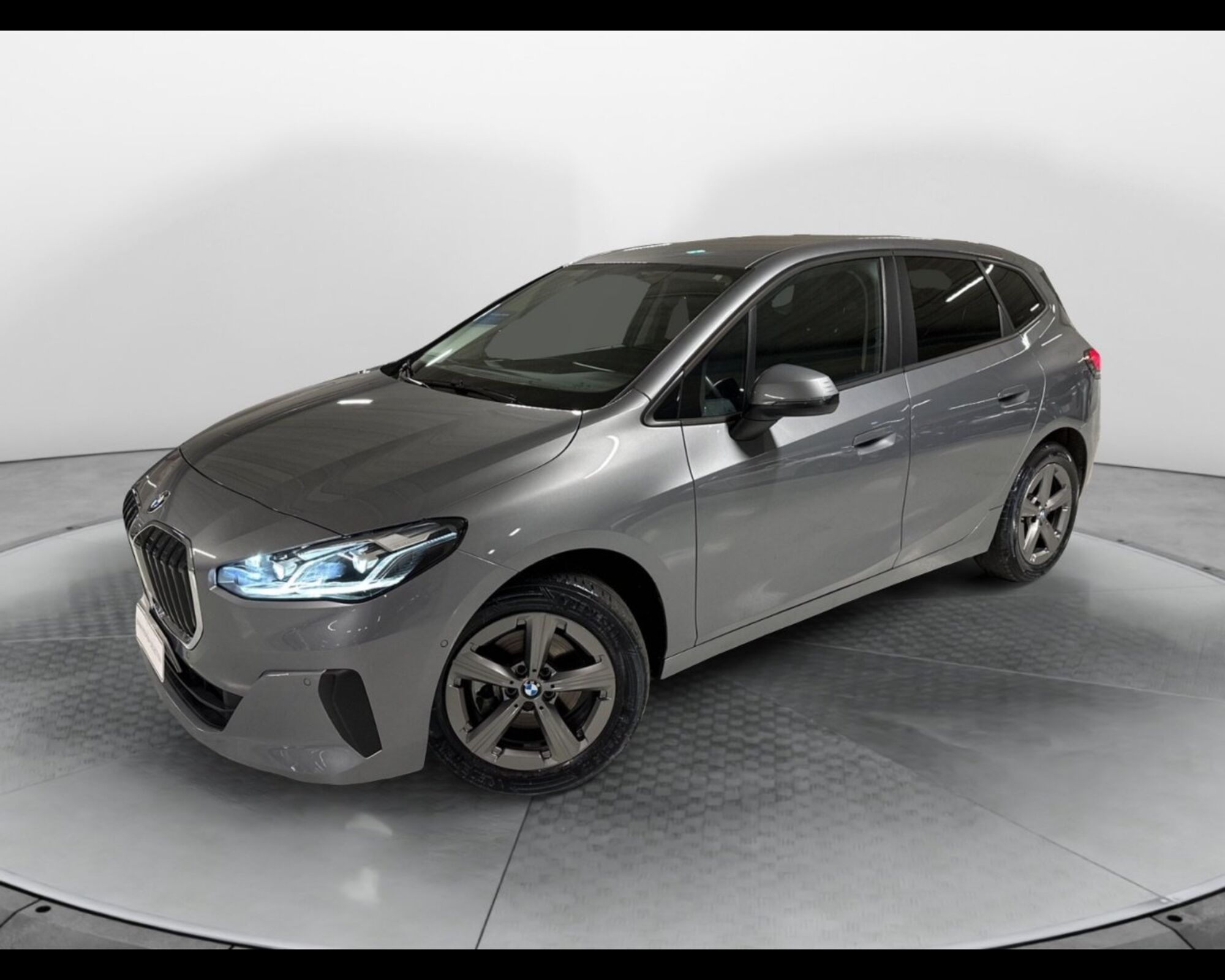 BMW Serie 2 Active Tourer 218d del 2022 usata a Pozzuoli