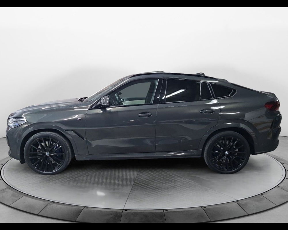 BMW X6 usata a Caserta (6)