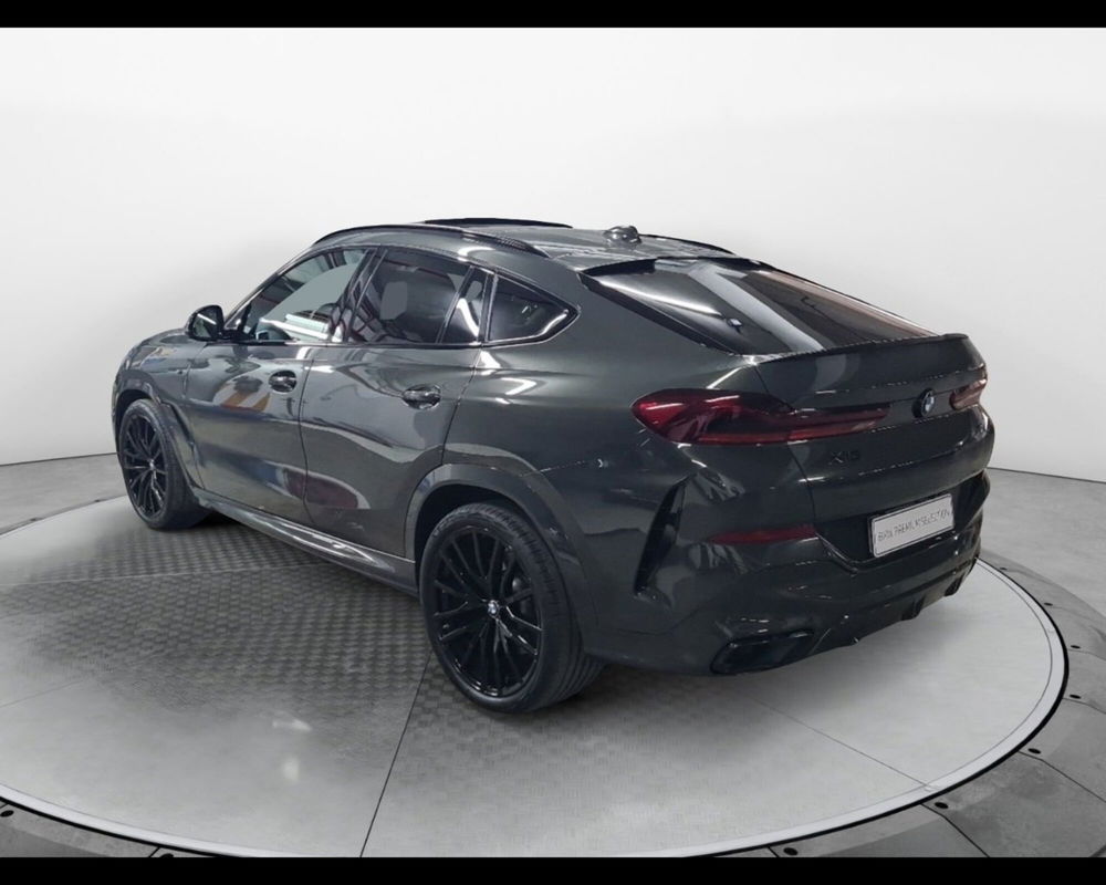 BMW X6 usata a Caserta (7)