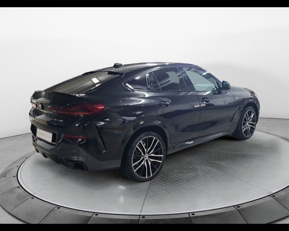 BMW X6 usata a Caserta (9)