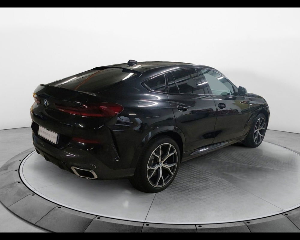 BMW X6 usata a Caserta (10)