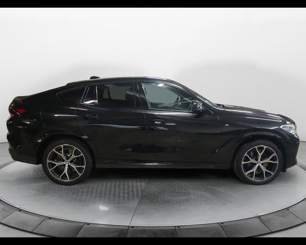 BMW X6 usata a Caserta (6)