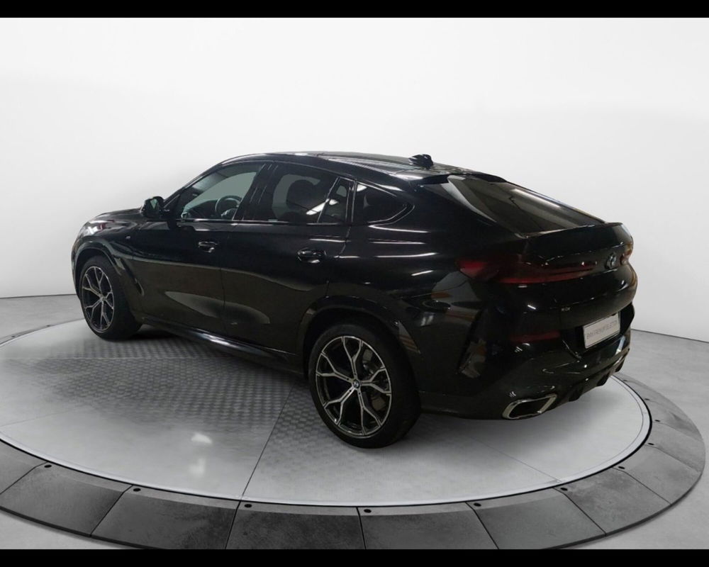 BMW X6 usata a Caserta (8)