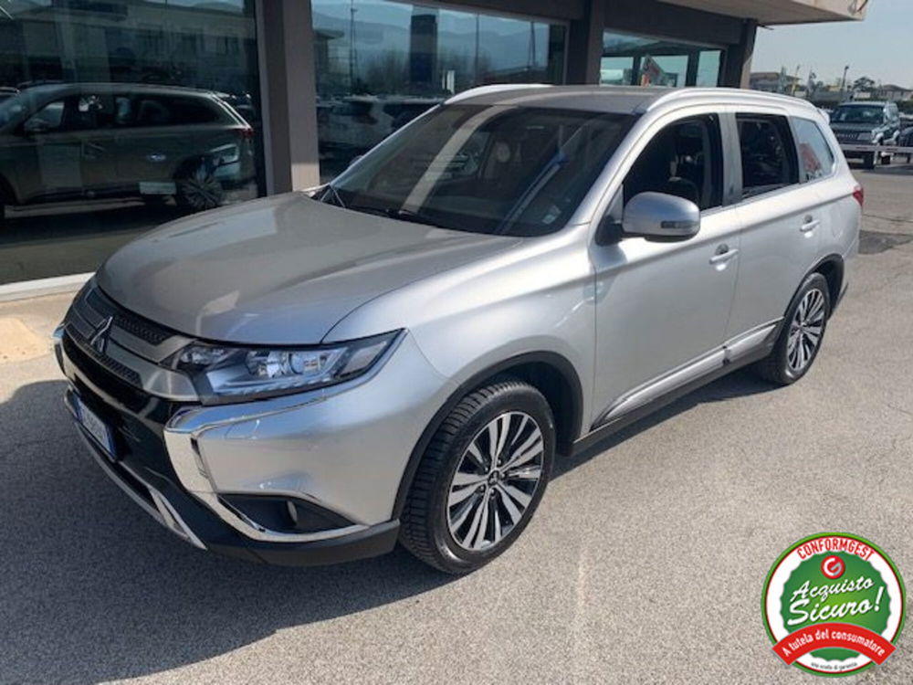 Mitsubishi Outlander usata a Lucca (7)