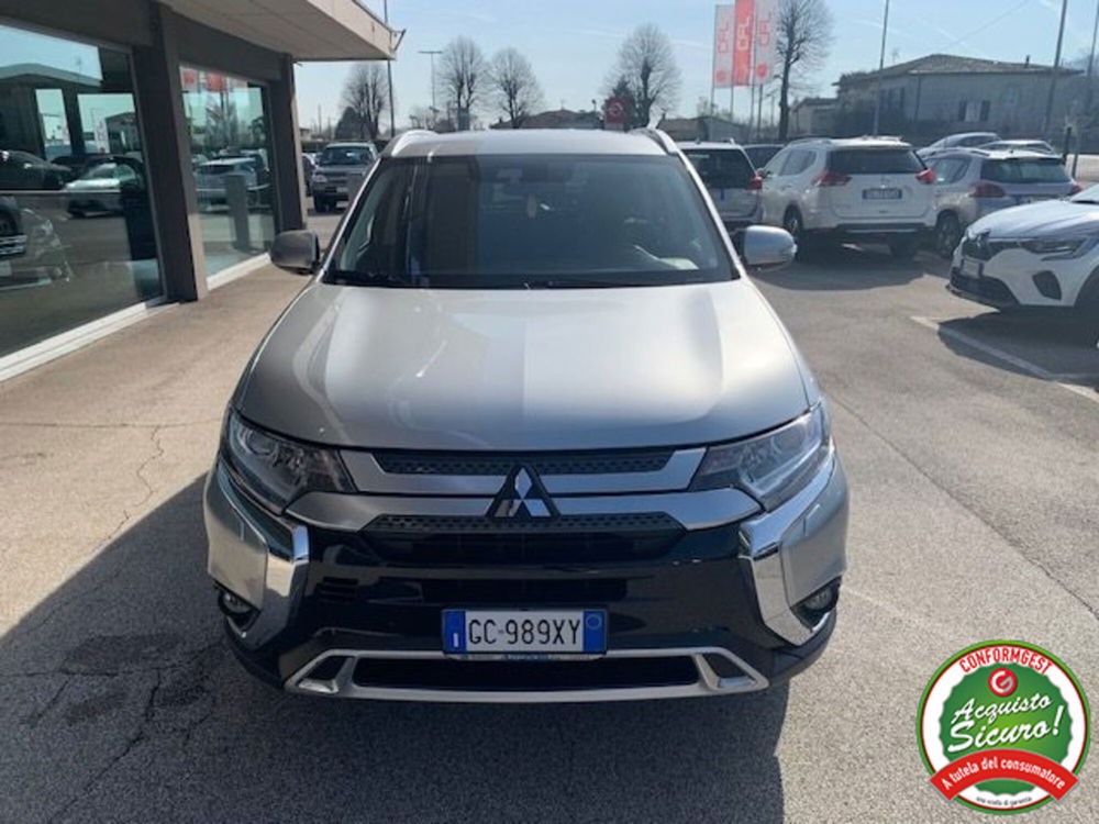 Mitsubishi Outlander usata a Lucca (8)