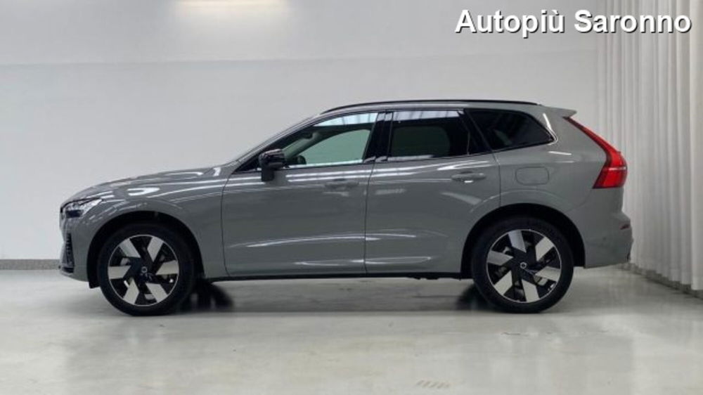 Volvo XC60 nuova a Varese