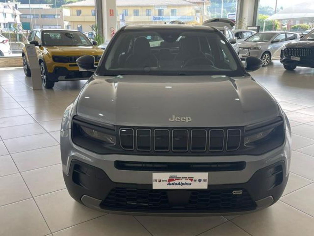 Jeep Avenger nuova a Aosta (2)