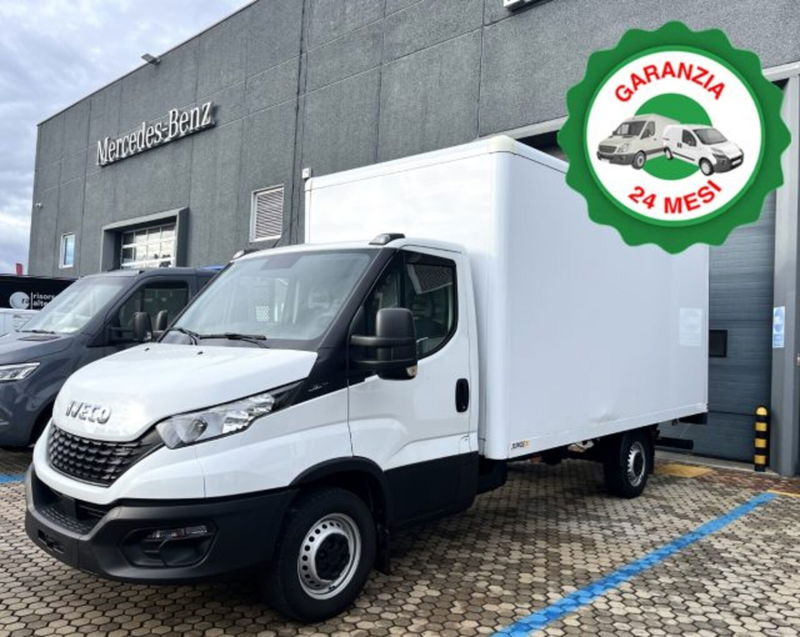 Iveco Daily Telaio 35S16 2.3 HPT PLM Cabinato  del 2021 usata a Filago