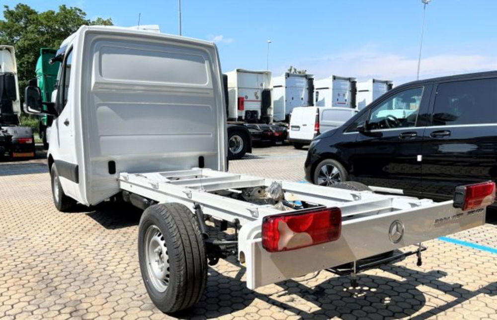 Mercedes-Benz Sprinter nuova a Bergamo (6)