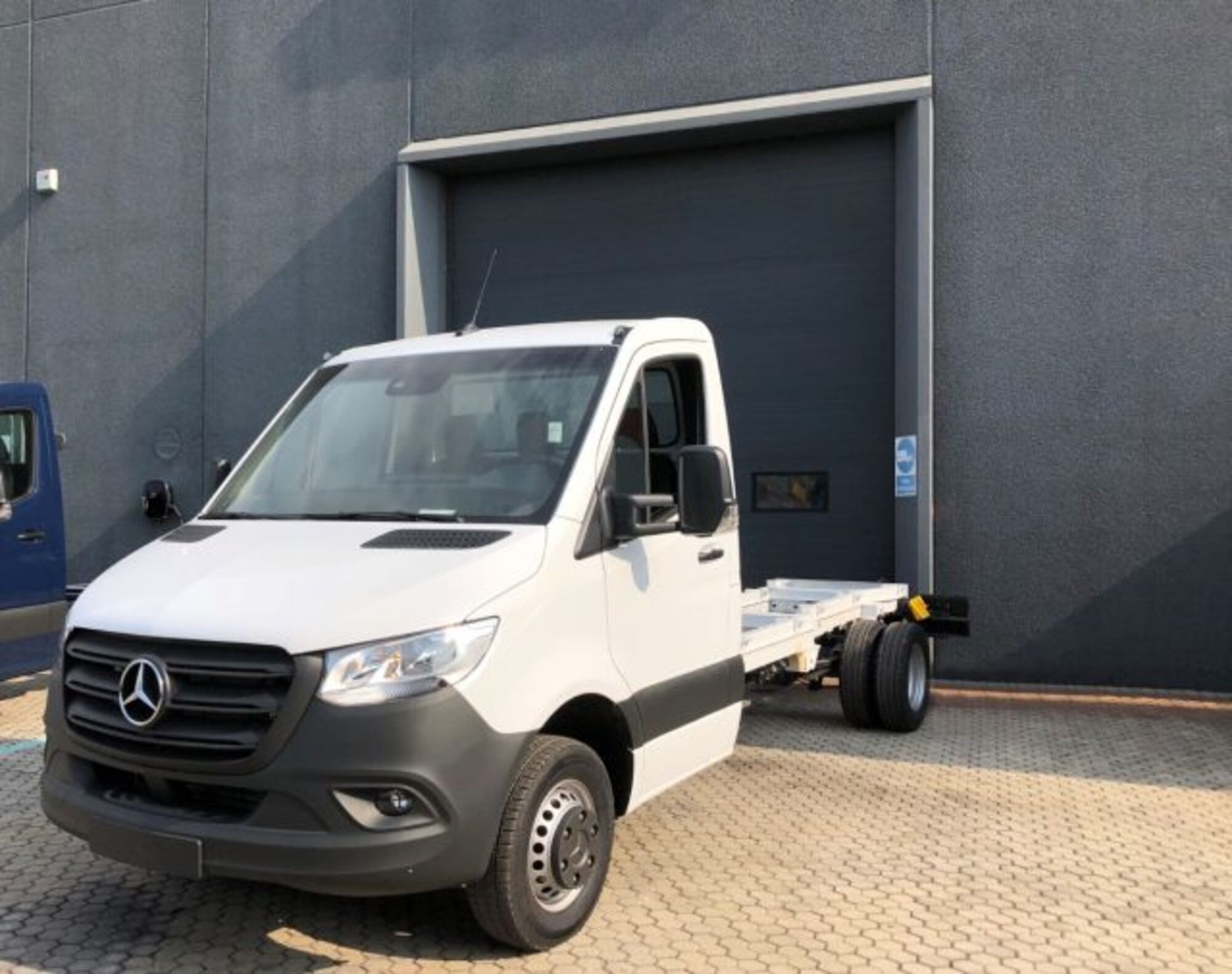 Mercedes-Benz Sprinter T37/35 415 CDI RWD RG Cabinato nuova a Filago