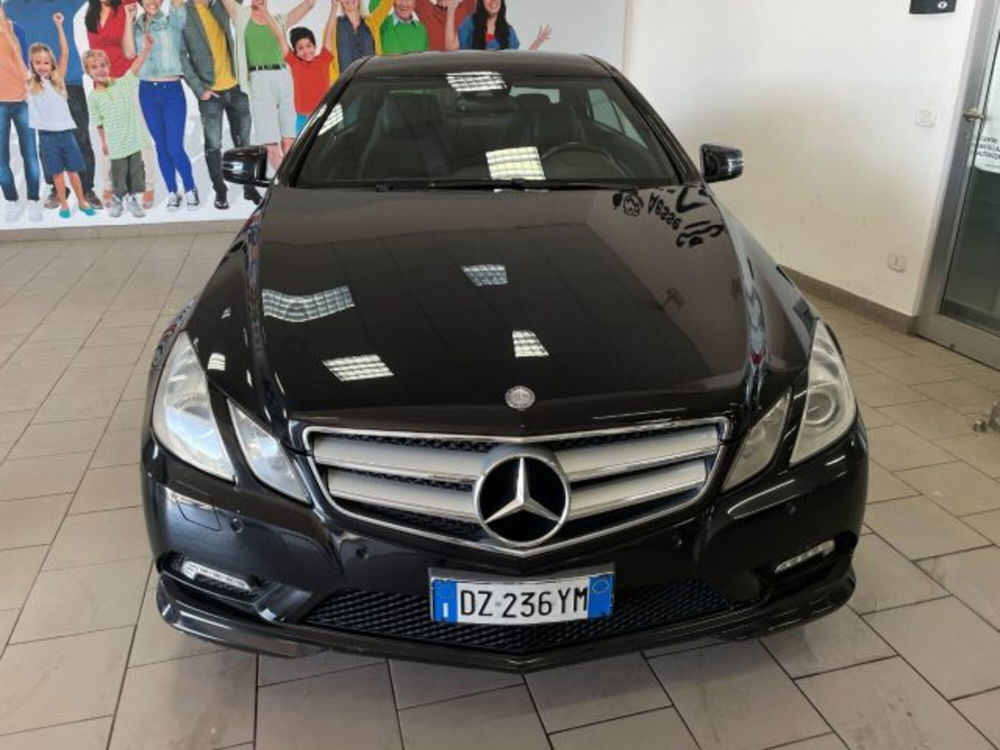 Mercedes-Benz Classe E Coupé usata a Salerno (2)