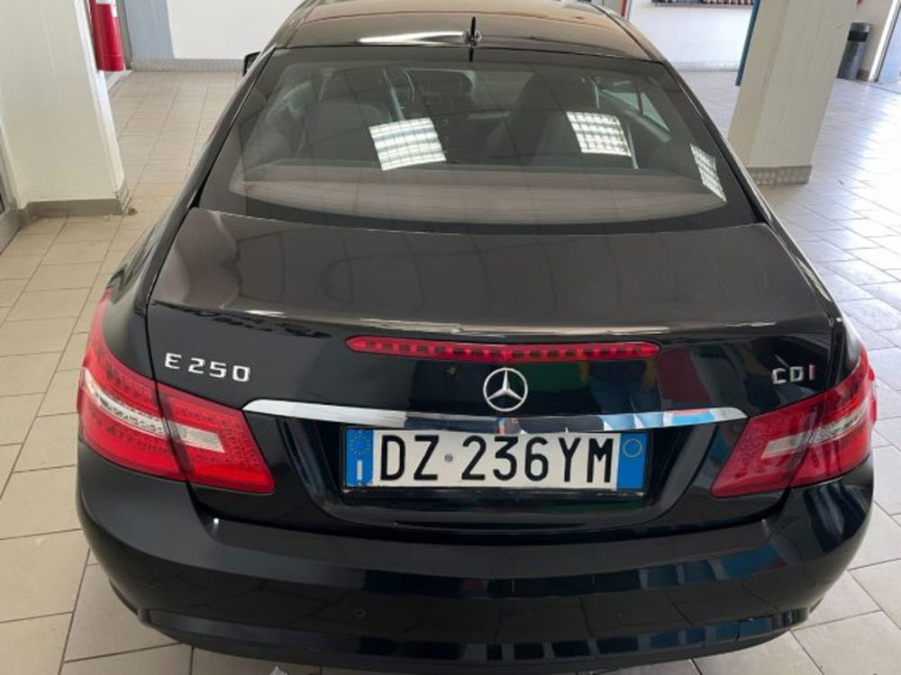 Mercedes-Benz Classe E Coupé usata a Salerno (4)