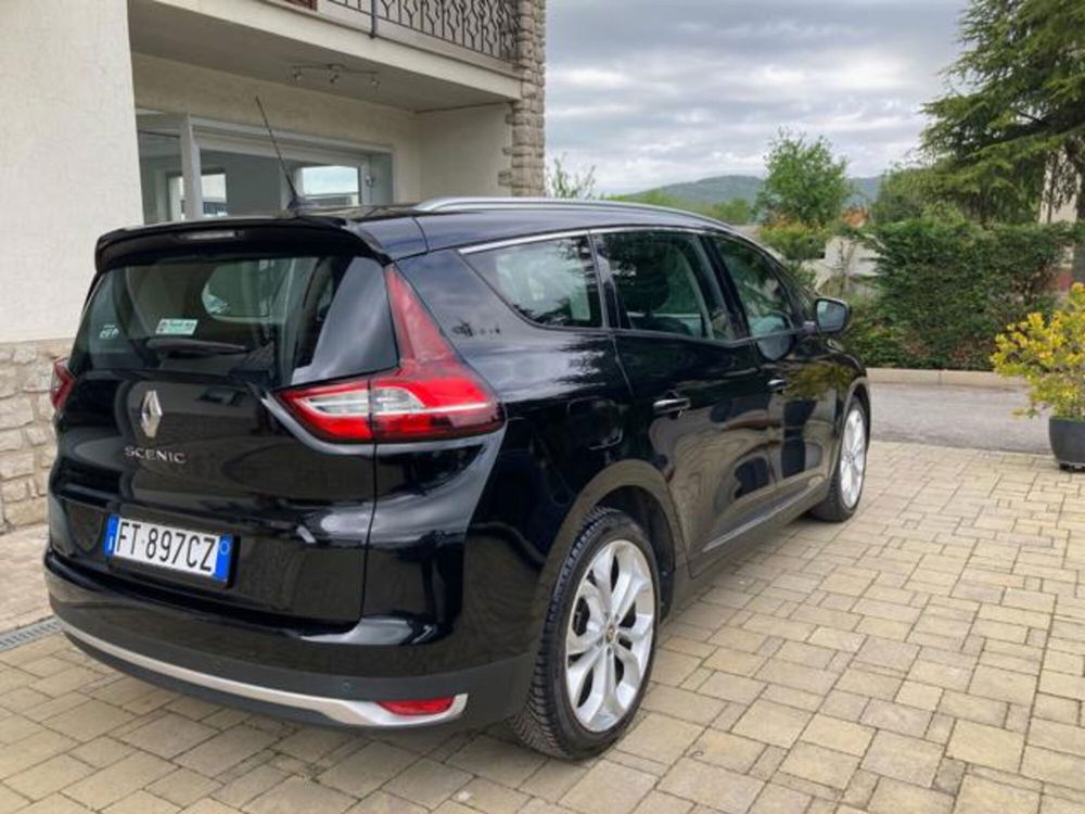 Renault Grand Scénic dCi 120 CV Initiale Paris  del 2018 usata a Cortona (4)