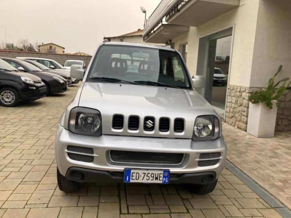 Suzuki Jimny 1.3i 16V cat 4WD JLX  del 2010 usata a Cortona (3)