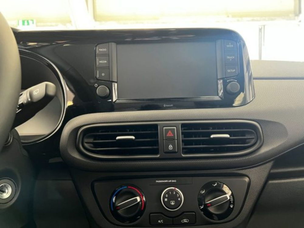 Hyundai i10 nuova a Treviso (15)