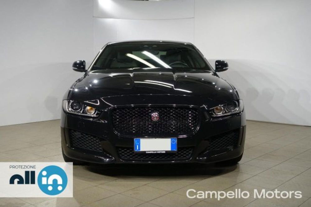 Jaguar XE usata a Venezia (2)