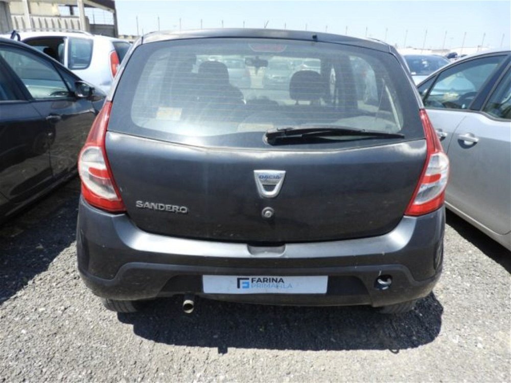 Dacia Sandero 1.2 16V  del 2012 usata a Marcianise (3)