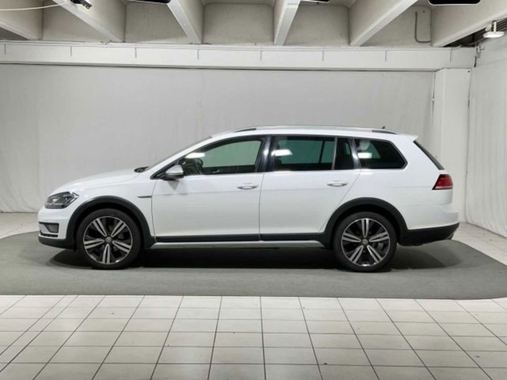 Volkswagen Golf Variant usata a Sondrio (2)