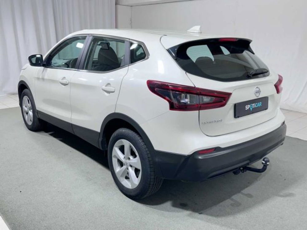 Nissan Qashqai usata a Sondrio (3)