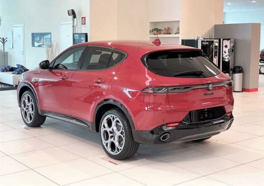 Alfa Romeo Tonale nuova a Sondrio (3)