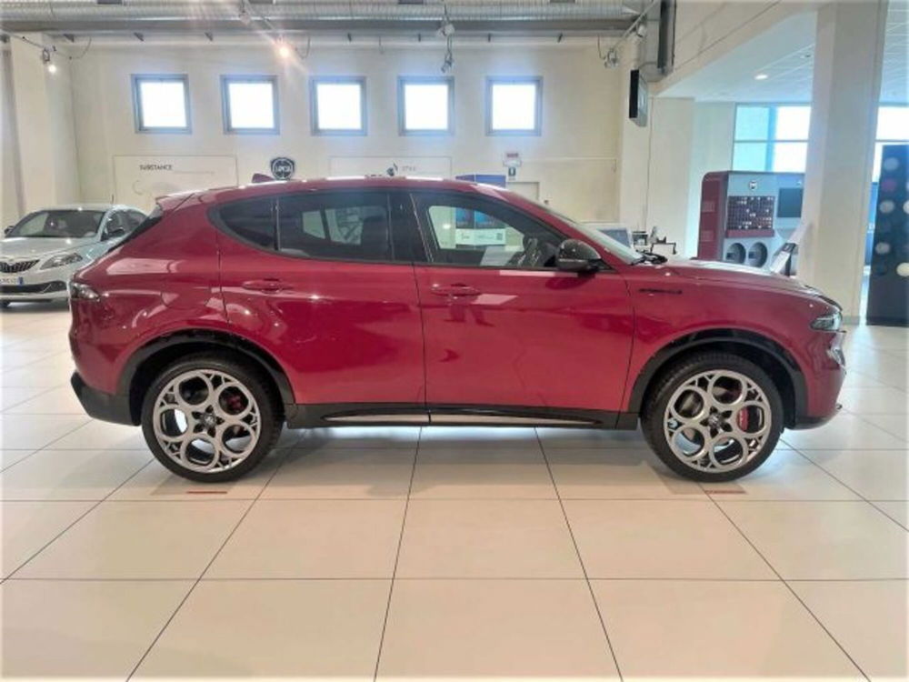 Alfa Romeo Tonale nuova a Sondrio (6)