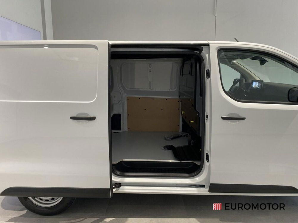 Citroen Jumpy Furgone nuova a Bari (6)