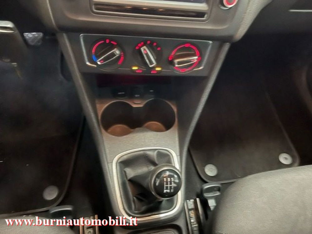 Volkswagen Polo usata a Milano (19)