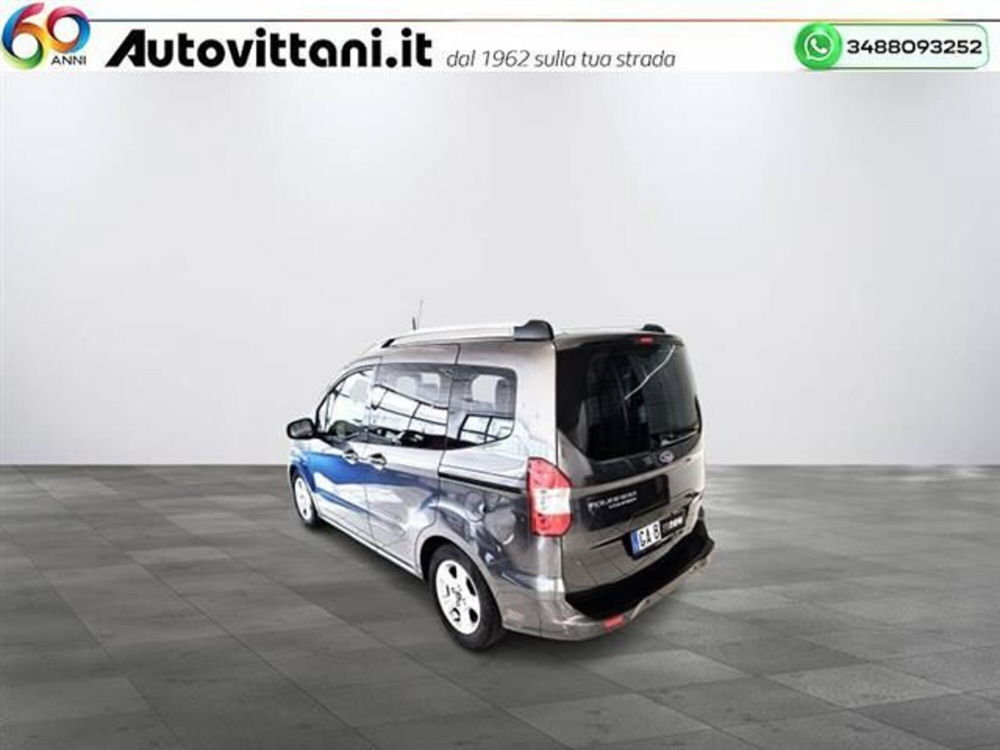 Ford Tourneo Courier usata a Como (6)