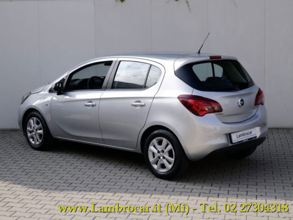 Opel Corsa usata a Milano (14)