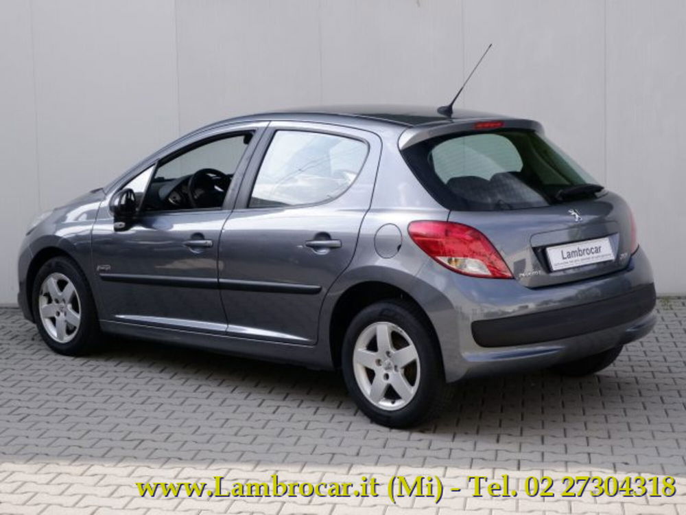 Peugeot 207 usata a Milano (13)