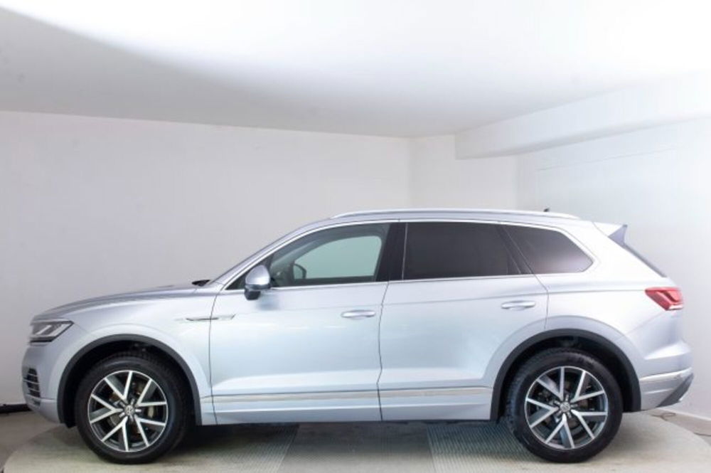 Volkswagen Touareg usata a Novara (3)